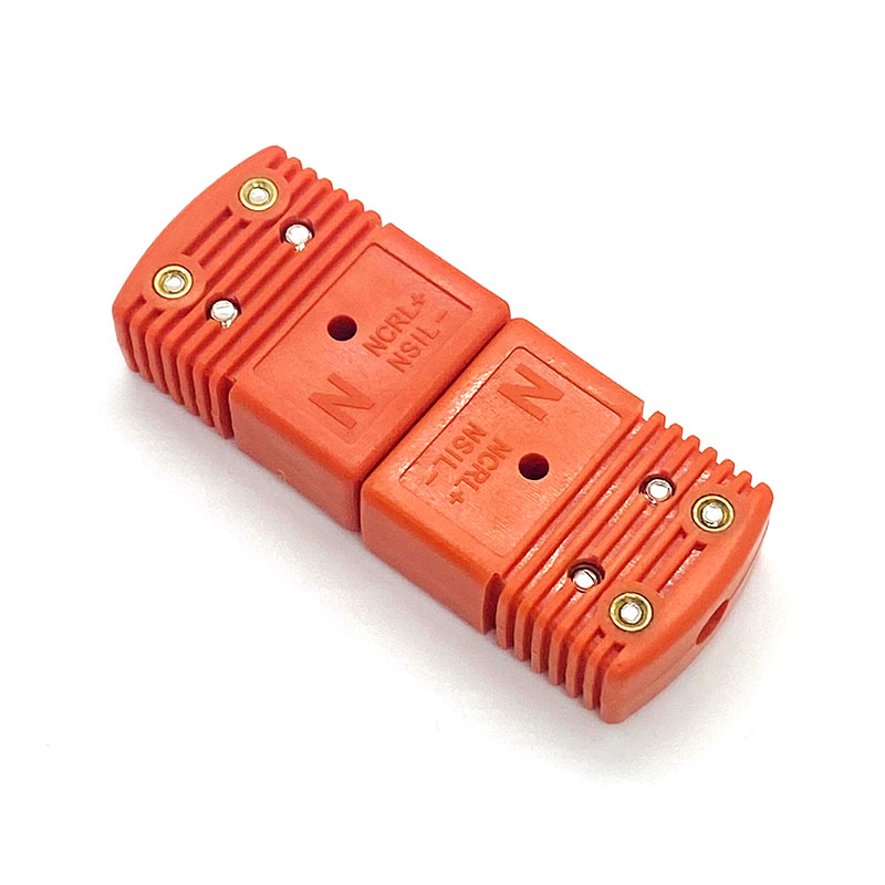 Plastic Thermocouple Plug