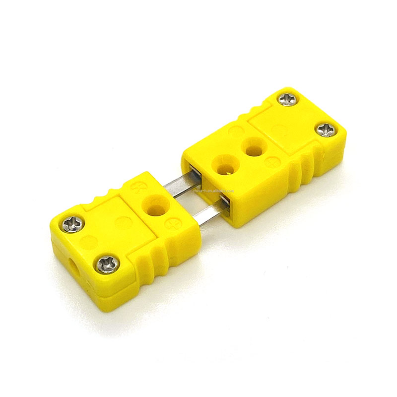 Plastic Thermocouple Plug