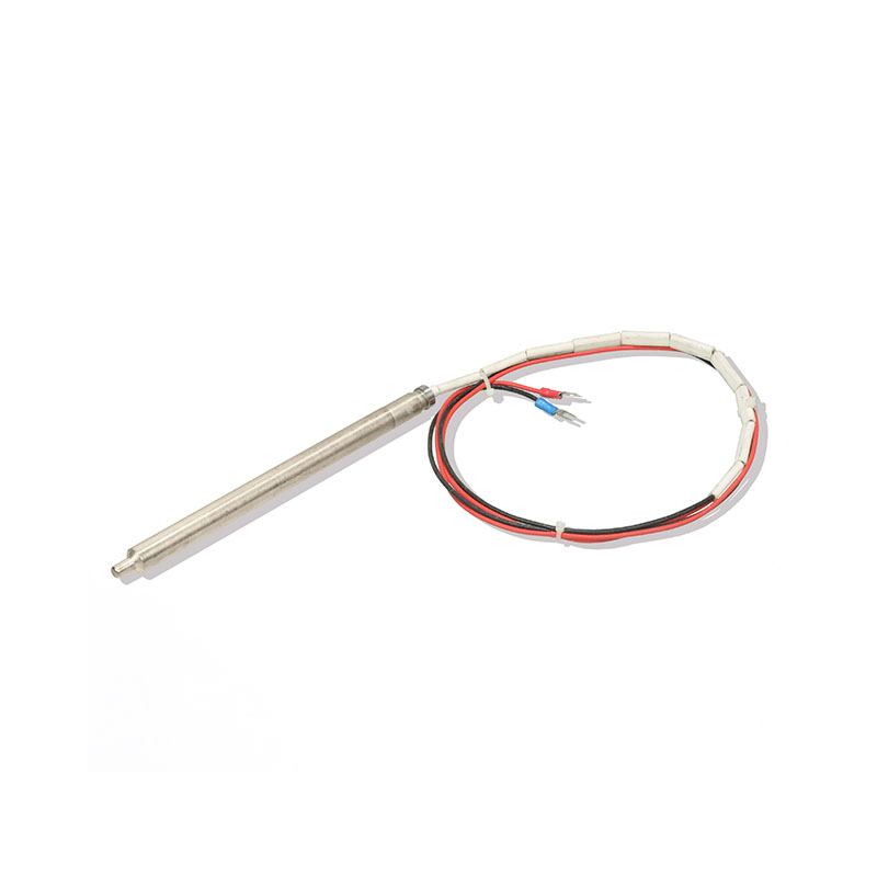 Thermocouple elements for temperature measurement of molten metal